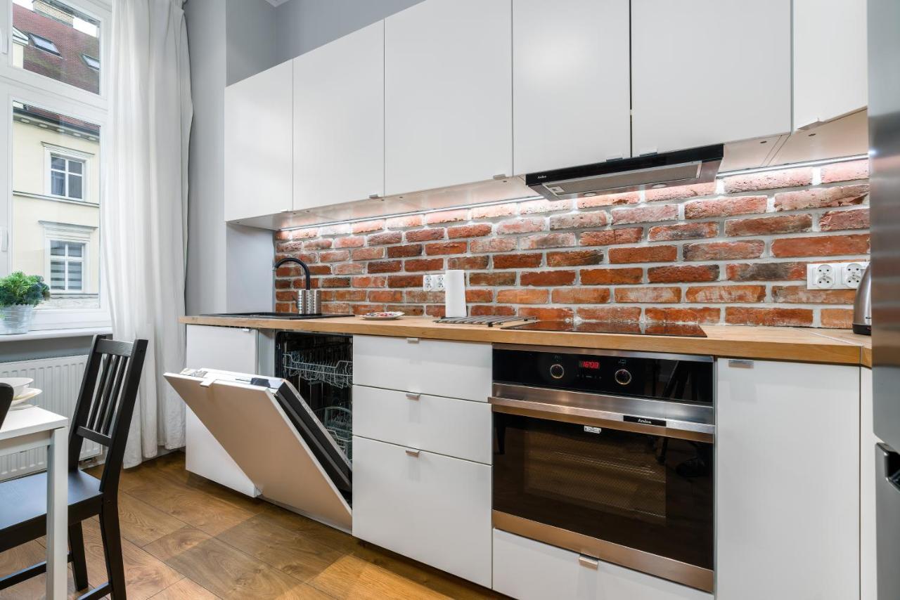 Old Town Apartment Garbary By Noclegi Renters Poznań Eksteriør billede
