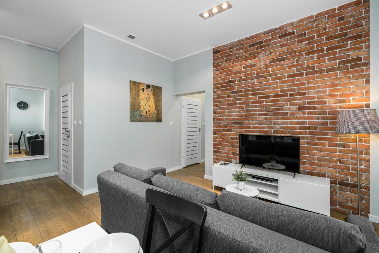 Old Town Apartment Garbary By Noclegi Renters Poznań Eksteriør billede